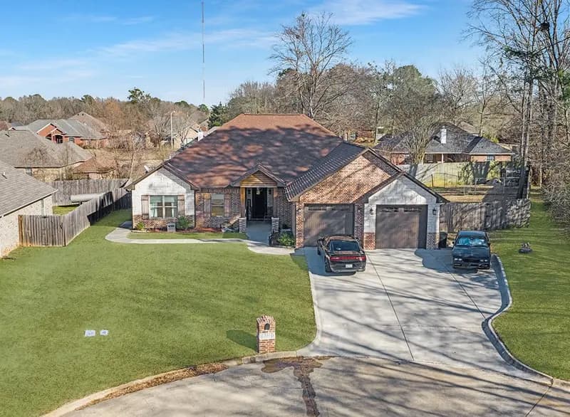 523 Mitchell Ryan, Wake Village