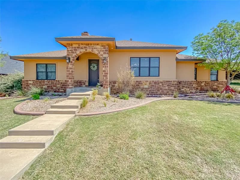 14 Remington Drive, Albany