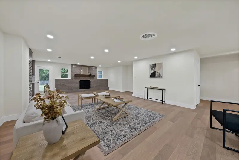 5517 Wonder Drive, Fort Worth