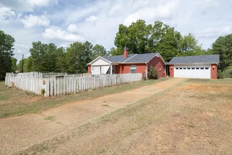9462 County Road 147 W, Overton