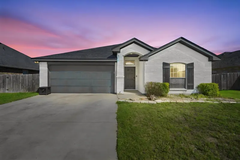 425 Stoneridge Drive, Hillsboro