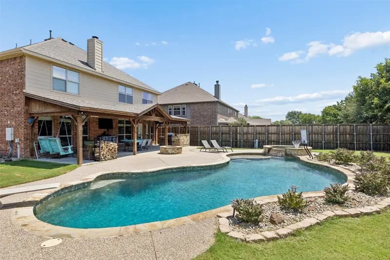 5732 Chateau Drive, Sachse