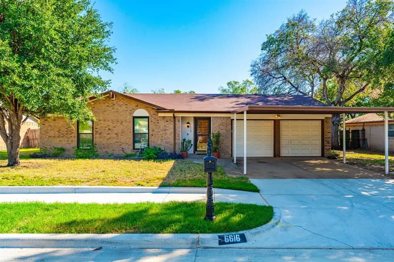 6616 Summertime Lane, Watauga
