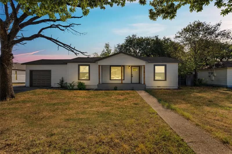 4548 Hodgkins Road, Lake Worth
